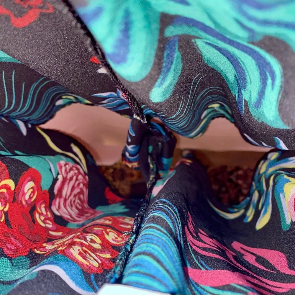 Tropical Print Silky Shorts Satin Flowy Stars Above Pajama PJ’s Target Medium M - Picture 8 of 9